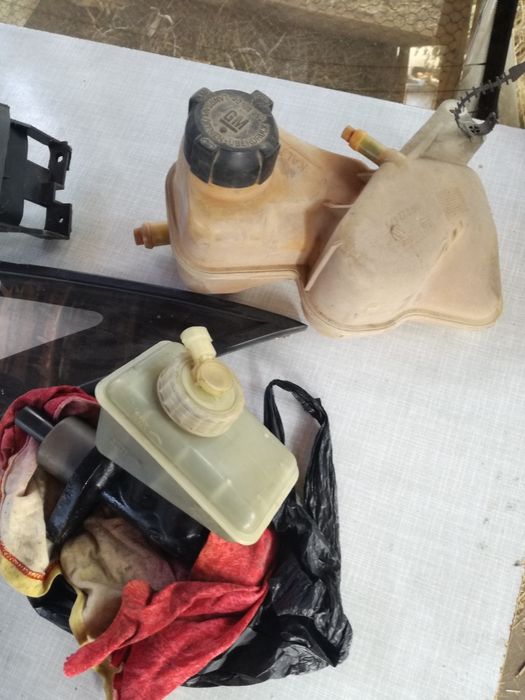 Части за Вектра 89г.