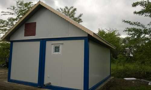Casa, Garaje Auto, Containere din structura metalica si panou sandwich