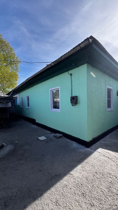 Продам дом 1-я Лодочная (район Аквапарка)