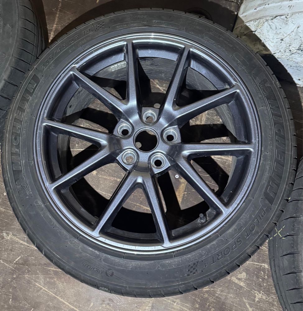 Set complet cauciucuri iarna+ jante originale Tesla Model 3
