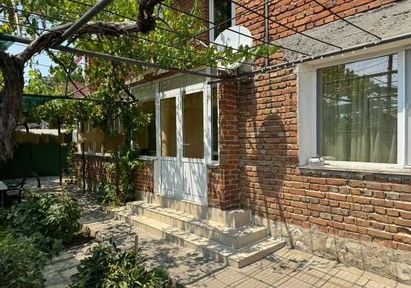 Продава се Къща в Пловдив, Център - 160 кв.м за 1313 €/кв.м - Снимка #7