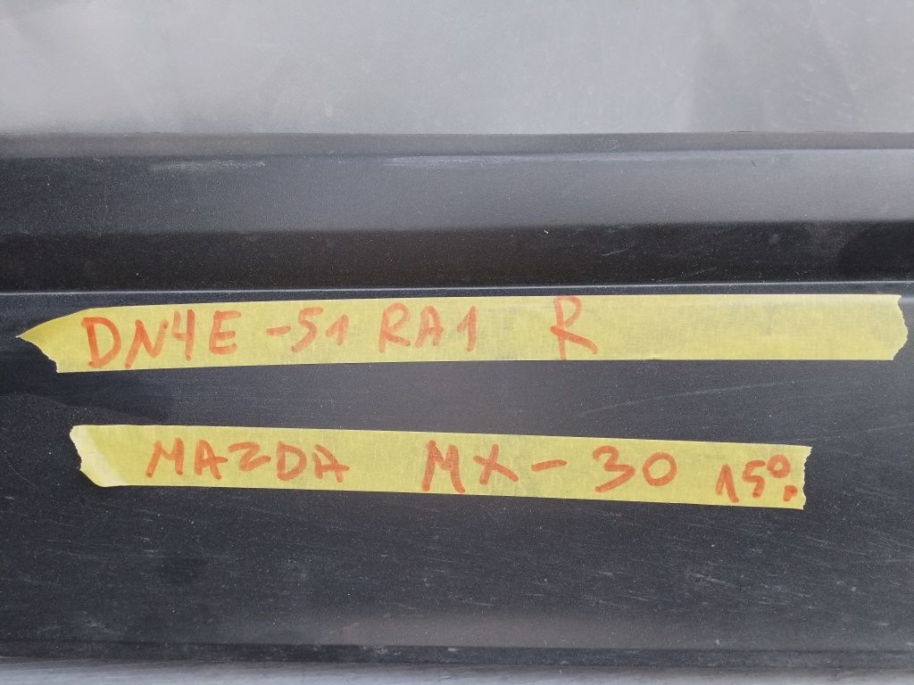 Лайсна врата мазда мх-30  
 Mazda MX-30