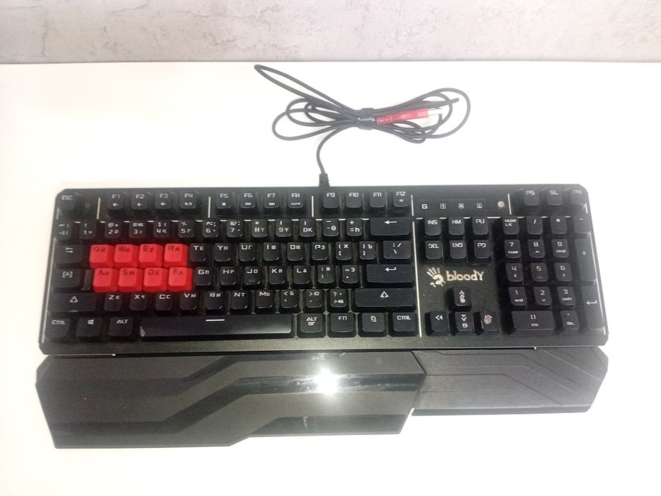 Клавиатура bloody b975