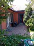 Casă de vânzare – 3 camere, teren 298 mp, curte generoasă