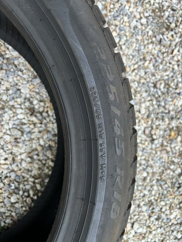 Pirelli Winter Sottozero 3 225/45/18