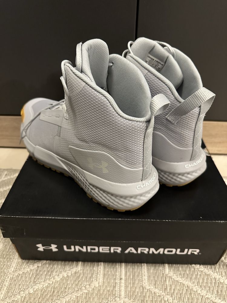 Нови мъжки боти Under Armour номер 45,5