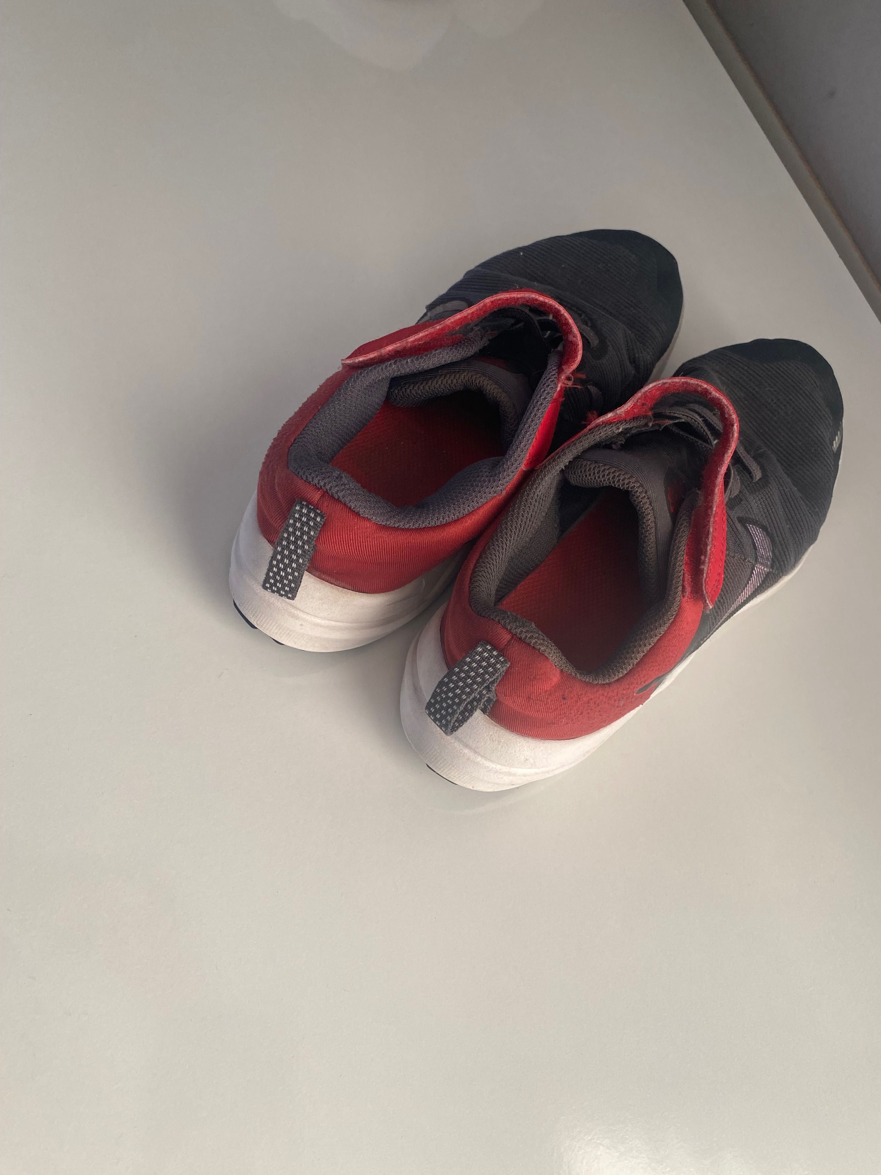 Детски маратонки NIKE