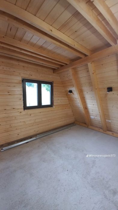 Cabane lemn tip A frame