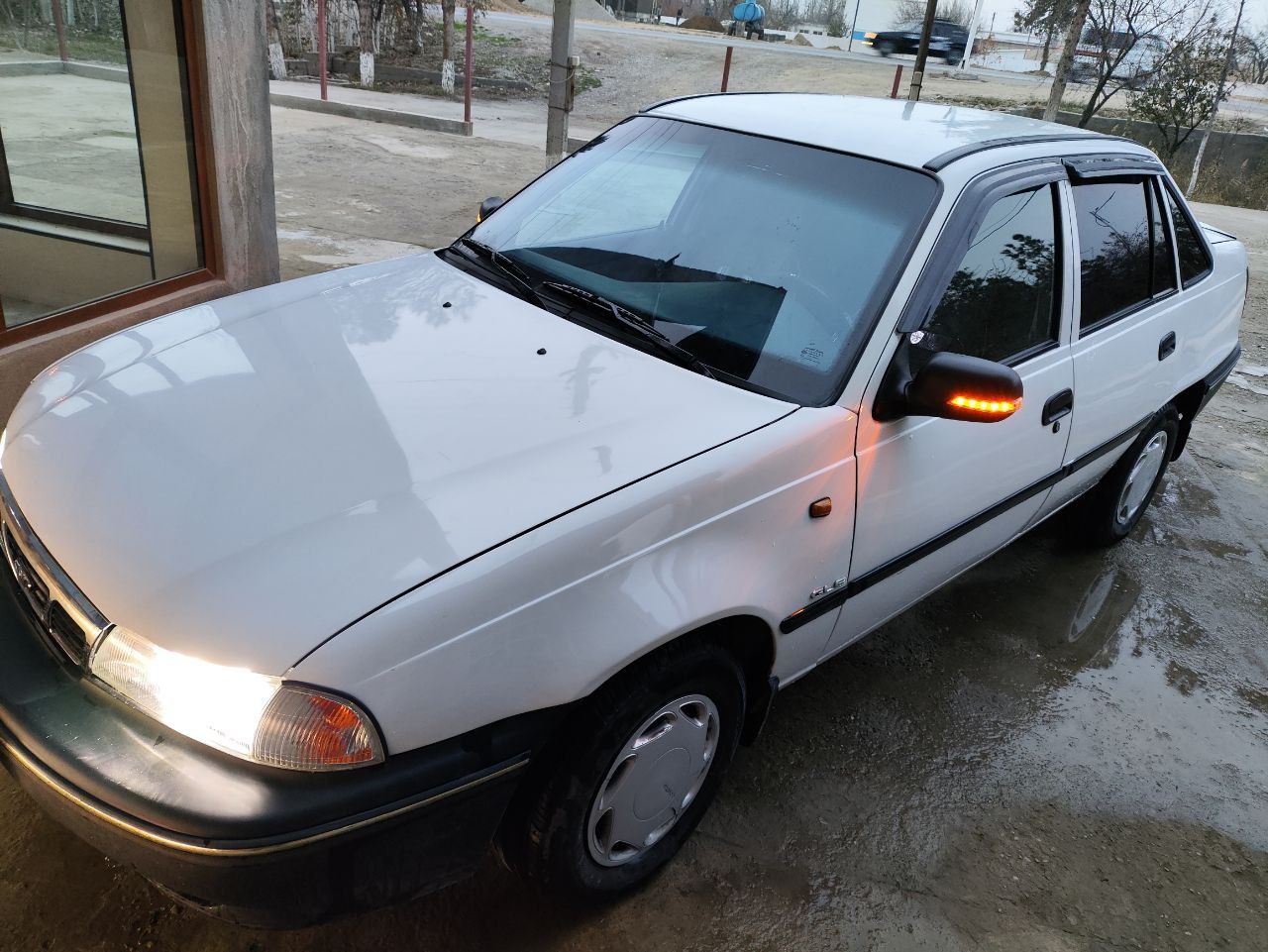 Nexia Korea lux 1997