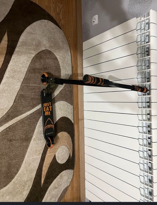 Trotineta SPARTAN + doua casti bonus