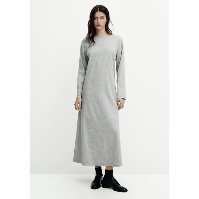 Стильное длинное макси платье Massimo Dutti. Испания