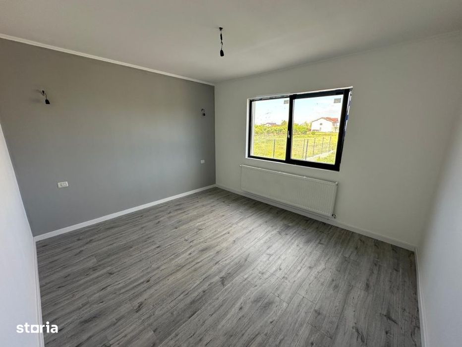 Casa 3 camere, 100 mp utili, de vanzare
