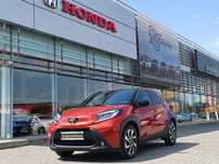 Toyota Aygo X Toyota AYGO X Dynamic 1.0L benzina 72 cp CVT