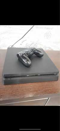 Продам Ps 4 slim  1 терабай цена 75000