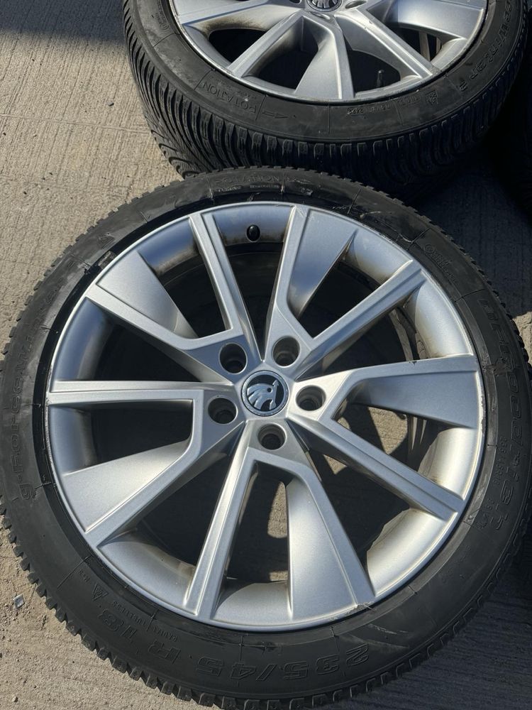 BFGoodrich 235/ 45/18 Skoda  Superb Scout
