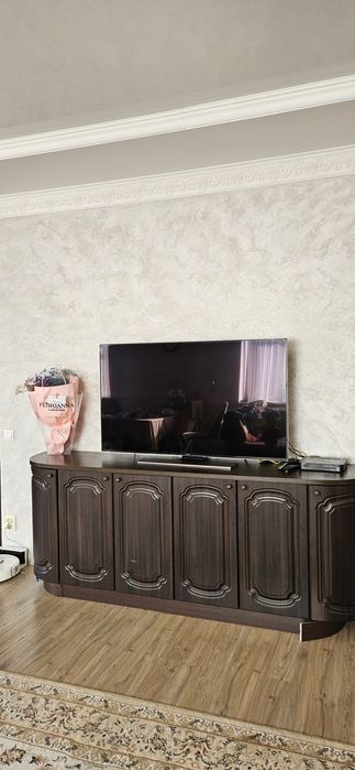 Продам тумбу под телевизор мдф