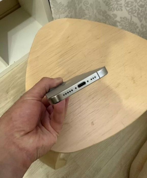 Iphone 15 pro 256 gb