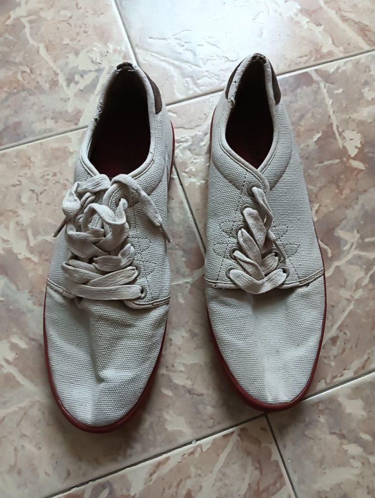 Сникърси WeSC Edmond