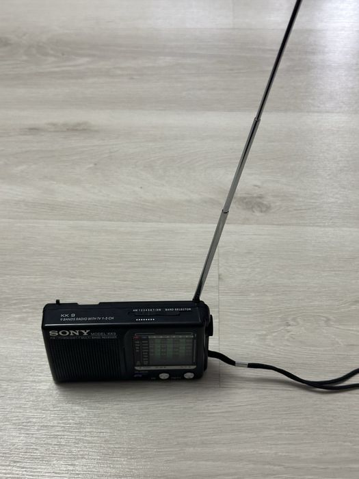 Radio portabil Sony~  AM si FM - Produs Nou!!!