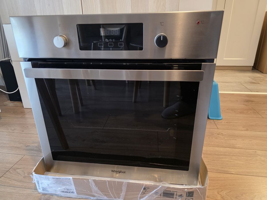 Фурна за вграждане Whirlpool AKP 745 IX - за ремонт или части