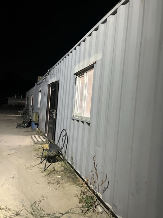 Продаем 40 тонные утепленные контейнеры в отличном состоянии