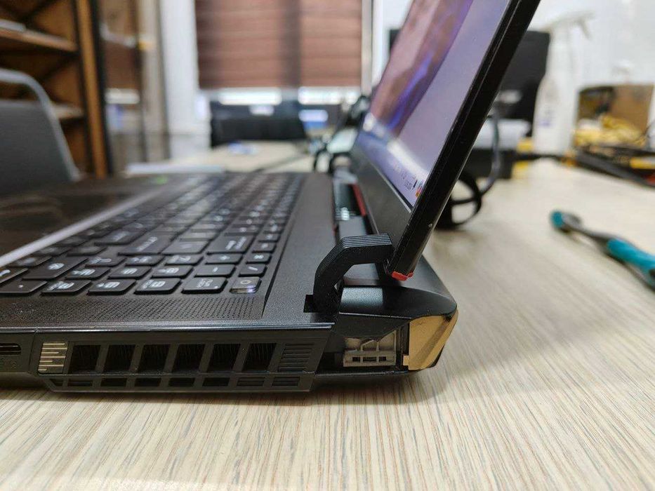 Продаётся MSI RAIDER GE78 HX 13V