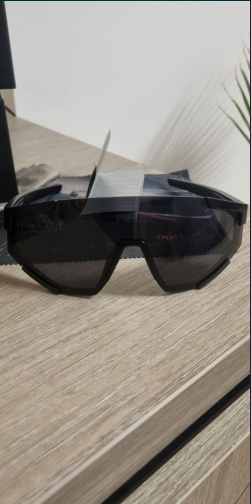 Очила Prada sport