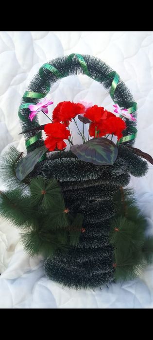 Продам корзины траурные