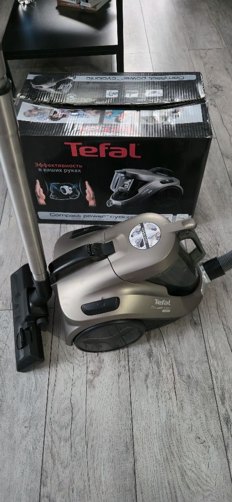 Продам пылесос Tefal