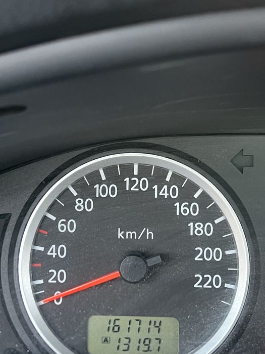 Vand Nissan Almera N16 2005