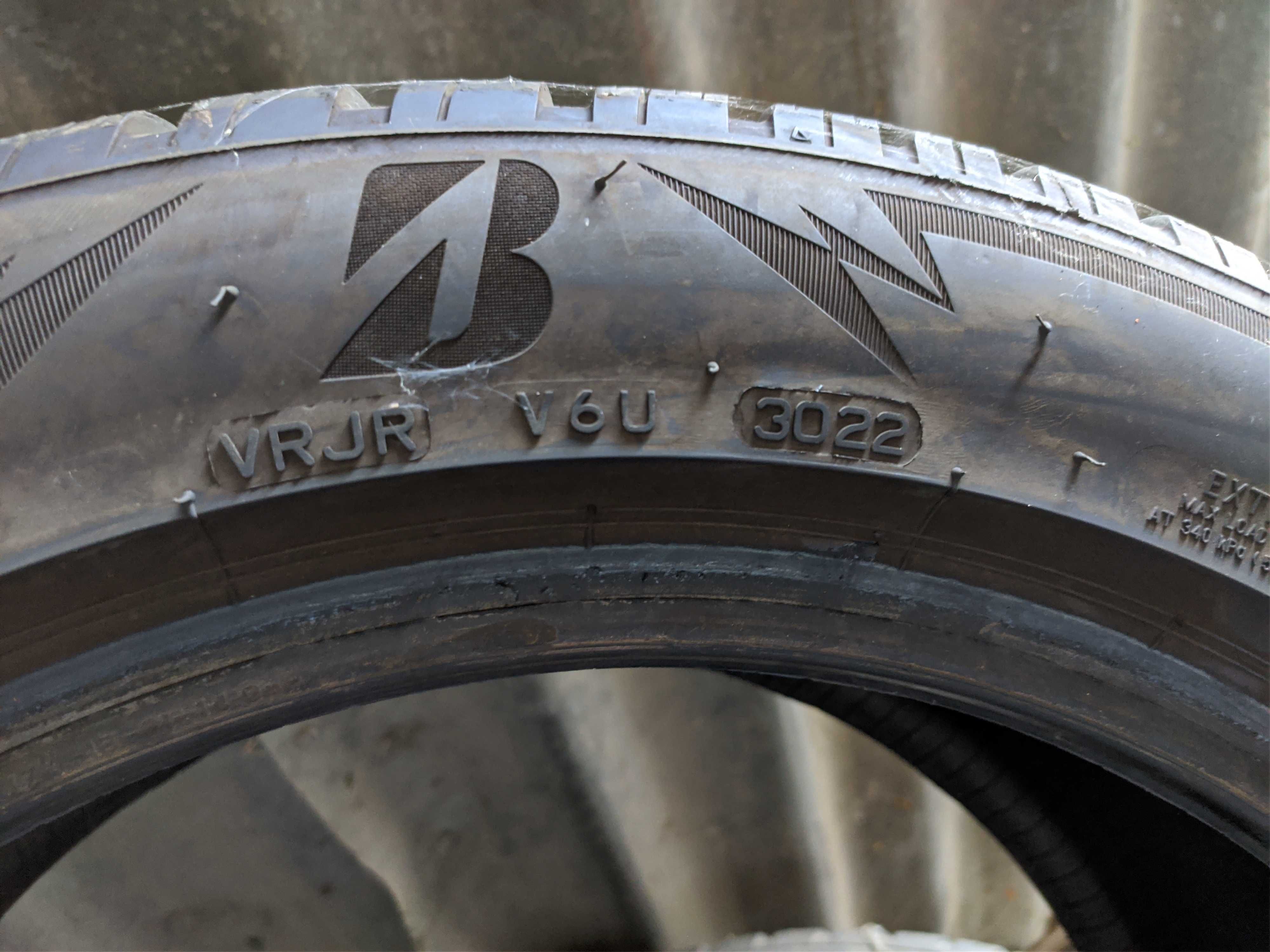 4Бр зимни гуми 225 50 17 - Bridgestone