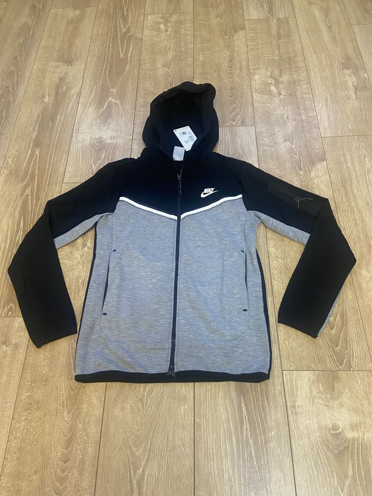 Trening Tech Fleece Nike marimea S,M,L,XL,XXL