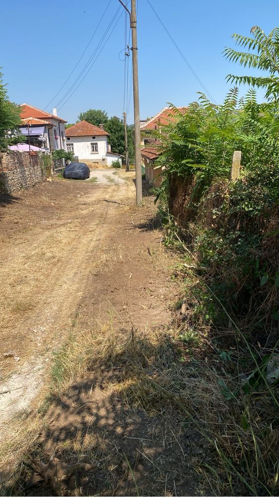 Услуги с тристранен самосвал и мини багер,хамалски услуги