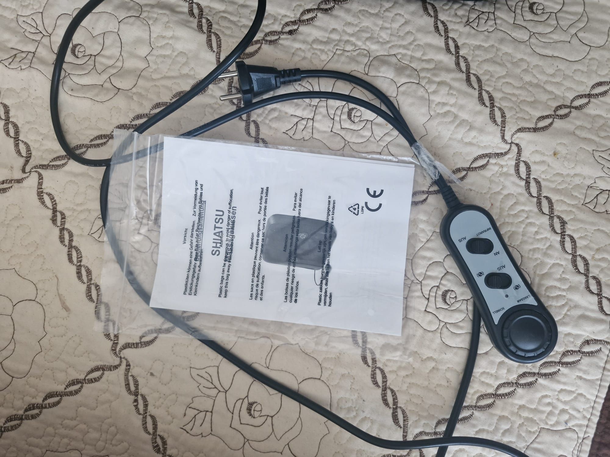 Aparat de masaj SHIATSU - INFRA