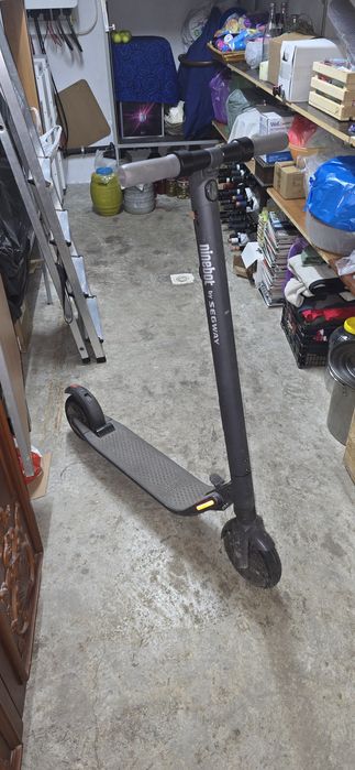 Trotineta electrica segway ninebot es2