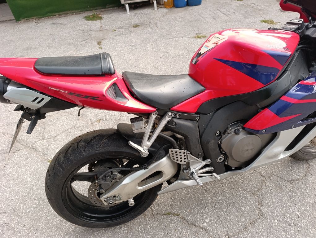Honda cbr 1000rr 2005