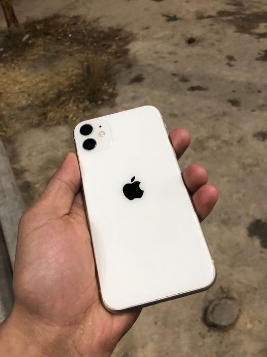 Iphone 11 ideal.    .