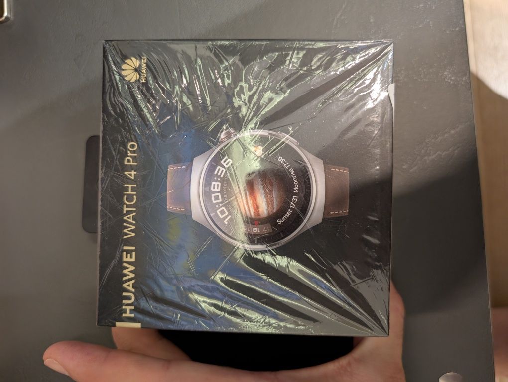 Huawei Watch 4 pro + 10 кайшки