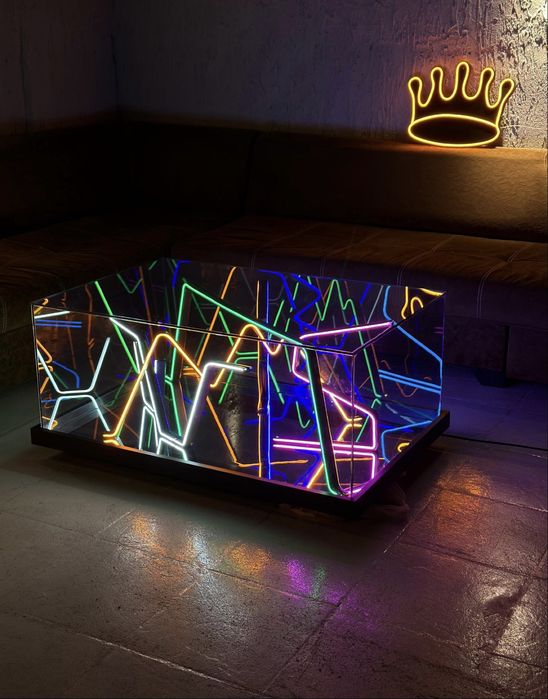 Дизайнерска инфинити Маса / Infinity Table
