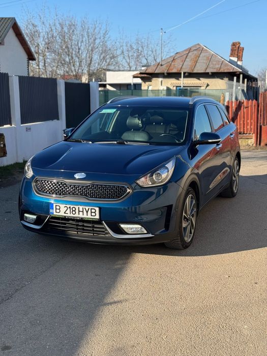 Uber / Bolt / Black masini inchiriere ridesharing
