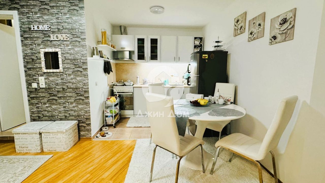 Продава се Двустаен апартамент в Свети Влас - 79 кв.м за 923 €/кв.м - Снимка #3