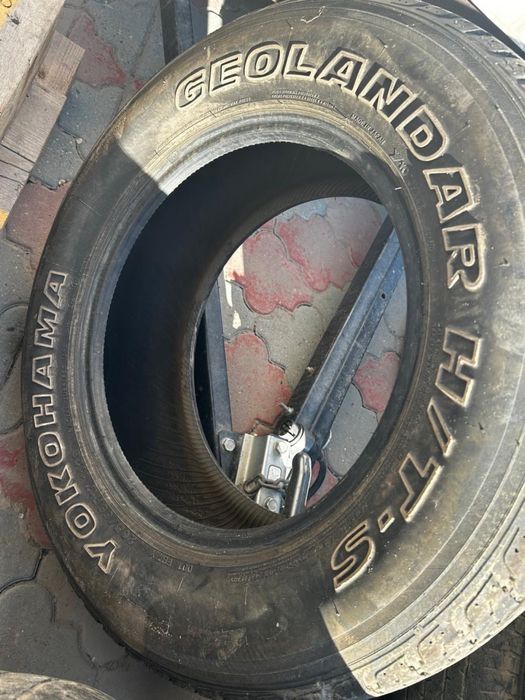Продам шины на авто