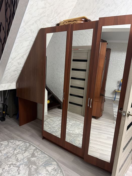 Шкаф 2,5 метра цвет орех