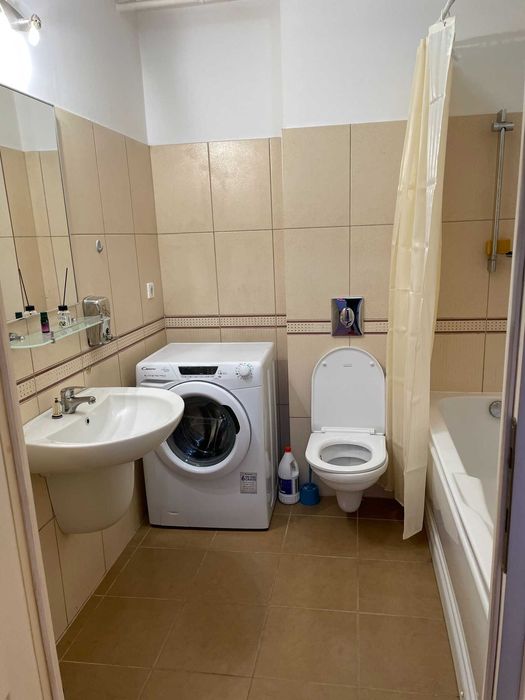 Inchiriez garsoniera open space in zona Belvedere