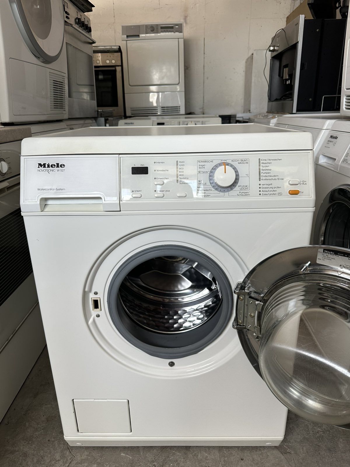 Пералня +гаранция. MIELE ПЧЕЛНА ПИТА Клас А. Безплатна доставка София