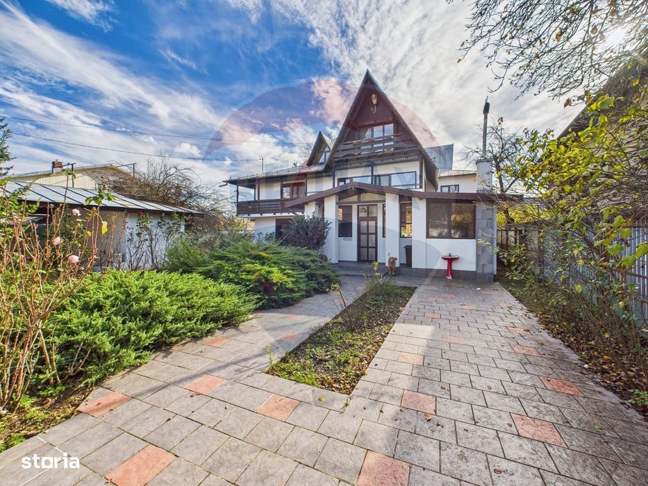 Vilă spațioasă în zona centrală Breaza, 310 mp utili, teren 610 mp