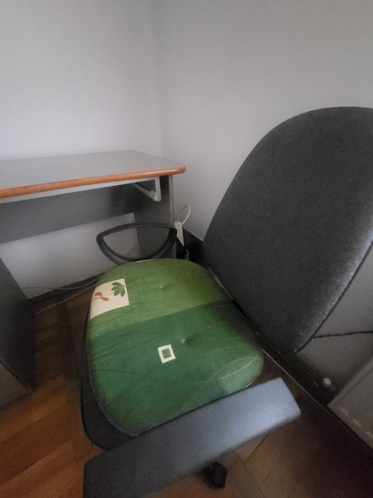 Birou + scaun birou