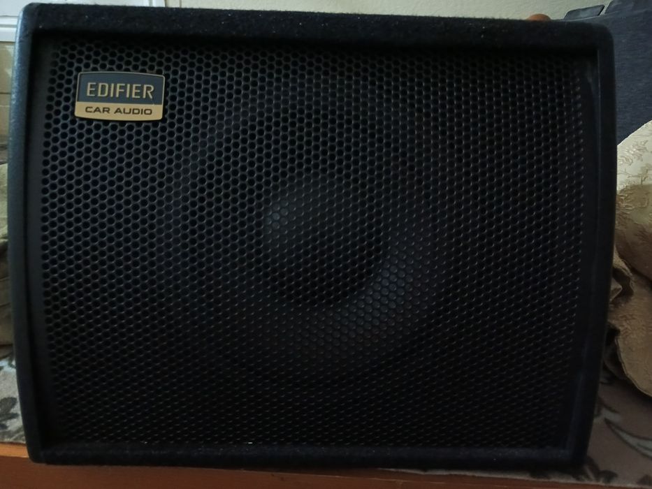 Subwoofer 1000 Edifier tiniq yangidek