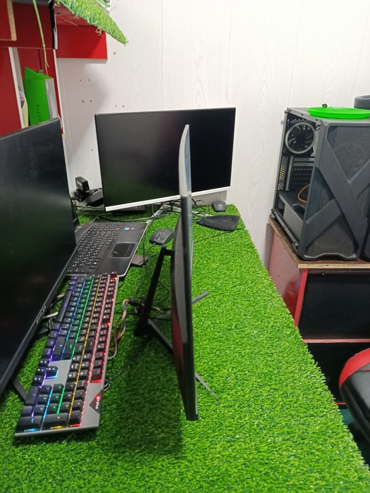 Monitor 24li xtech. ozgina curved