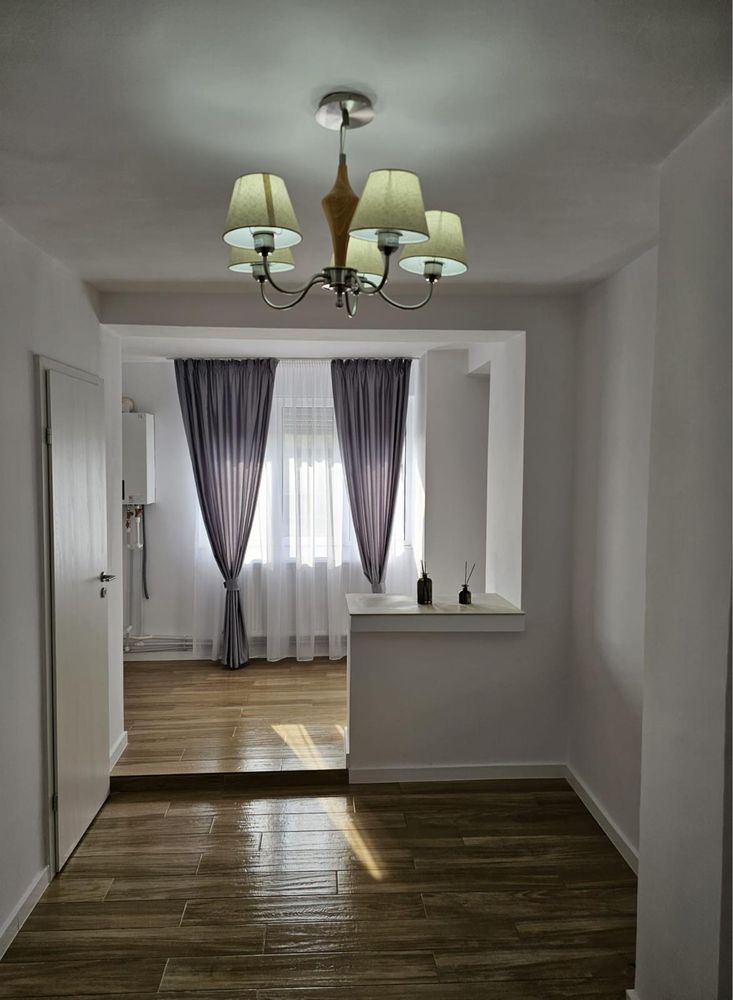 Apartament cu 4 camere